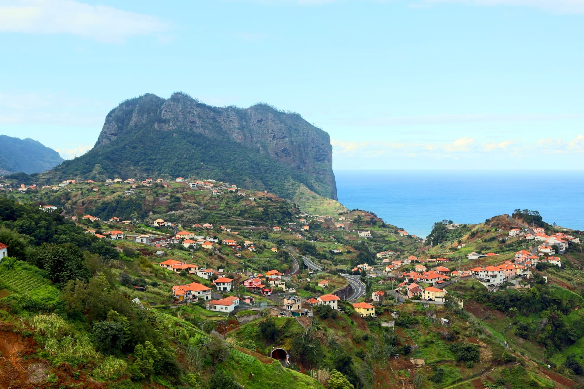 Levada_do_Castelejo_2_jpg.jpg